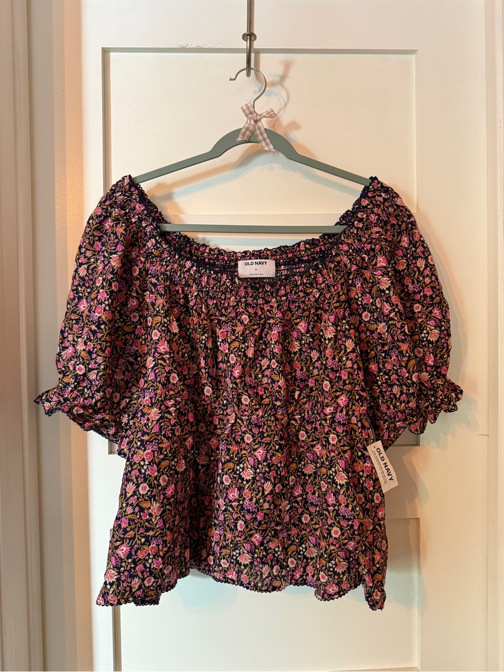NWT Old Navy Pink & Black Floral Smocked Off-Shoulder Blouse